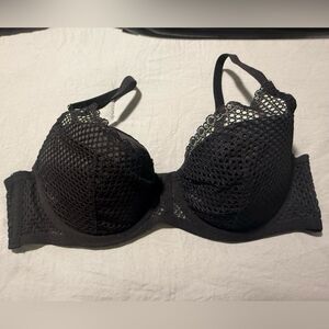 Victoria Secret Plunge Push Up Bra Size 36C